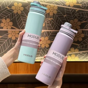 Modus garrafa térmica com canudo de aço inoxidável copo térmico carro isolado copo de água para esportes ao ar livre 750ml